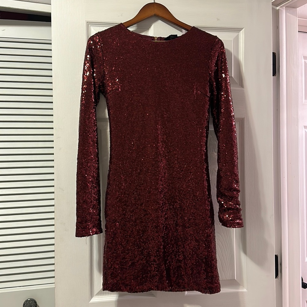 Revamped Dark Red Sequin Mini Dress with Gold Zipper